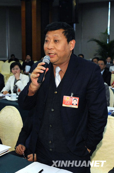 來自四川的全國(guó)人大代表王計(jì)說,在汶川地震中遭到嚴(yán)重破壞的東方電氣集團(tuán)東方汽輪機(jī)有限公司重建工作進(jìn)展順利,原定震后兩周年“亮相”的新東汽,將提前重新崛起在蜀中大地上。